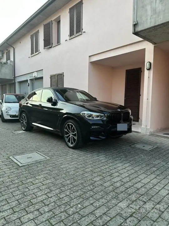 BMW X4 2021 photo 2