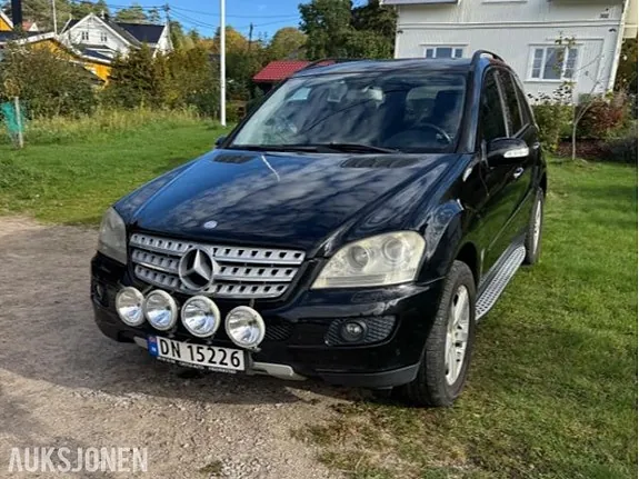 Mercedes-Benz M-Class