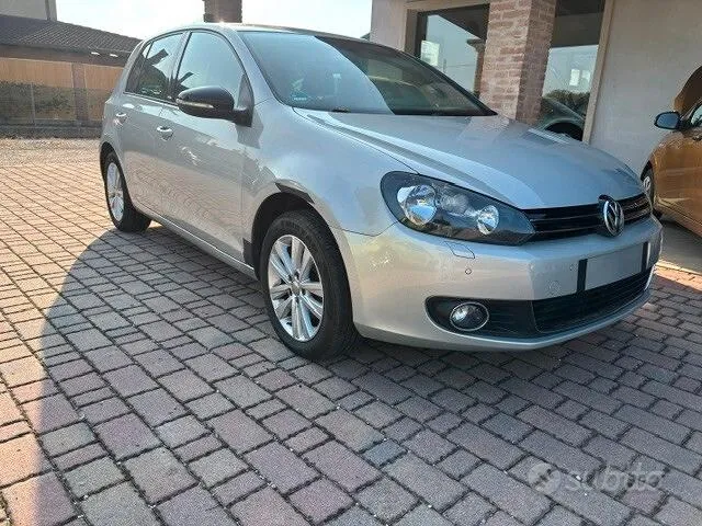 Volkswagen Golf 2011 photo 4