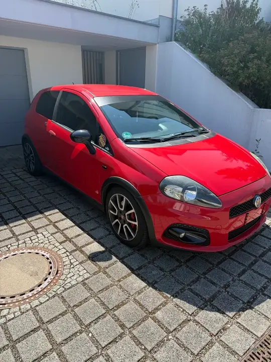 Abarth Grande Punto 2009 photo 3