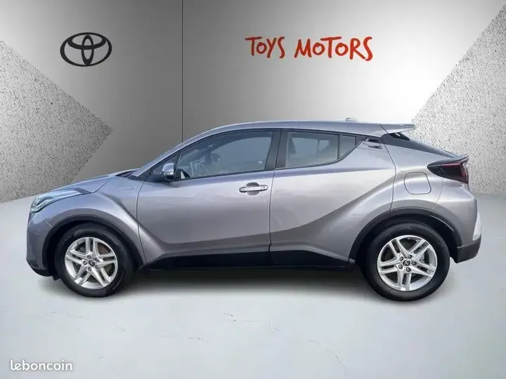 Toyota C-Hr 2021 photo 2