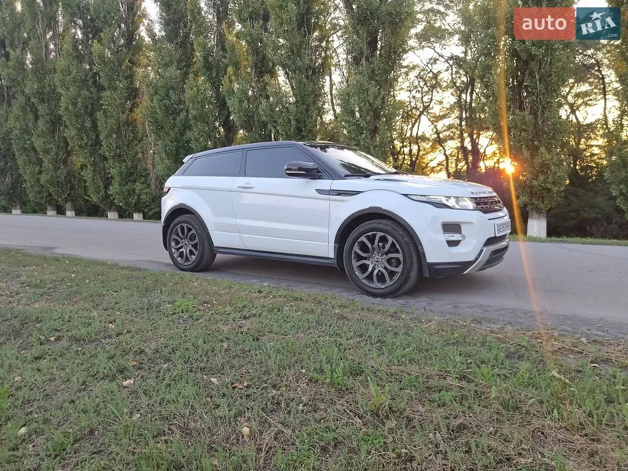Land Rover Range Rover Evoque 2012 photo 2