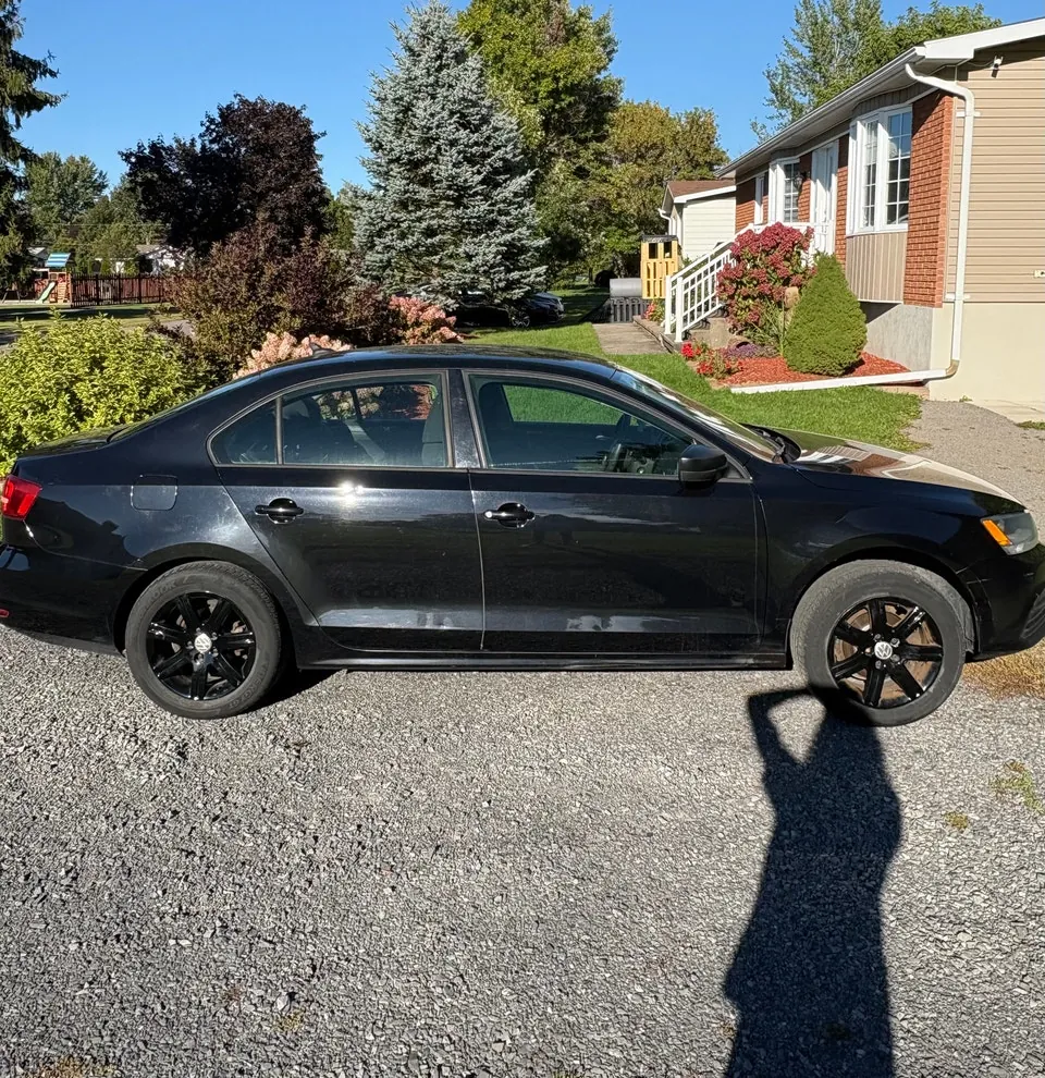 Volkswagen Jetta 2015 photo 3