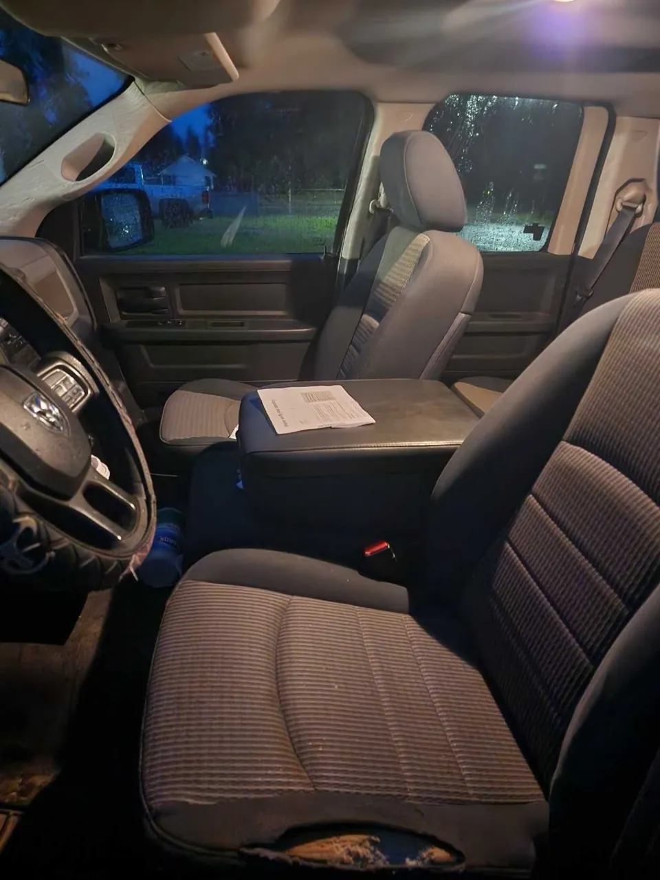 Dodge Ram 1500 2012 photo 4