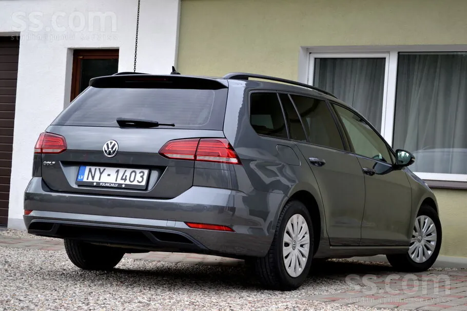 Volkswagen Golf 2019 photo 3