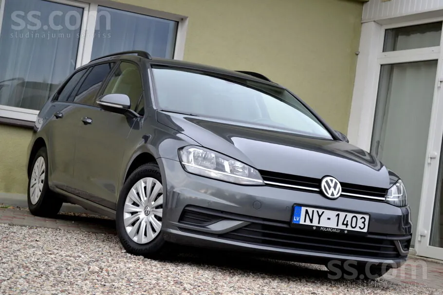 Volkswagen Golf 2019 photo 2