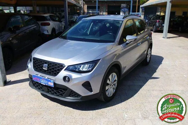 Seat Arona 2023 photo 3