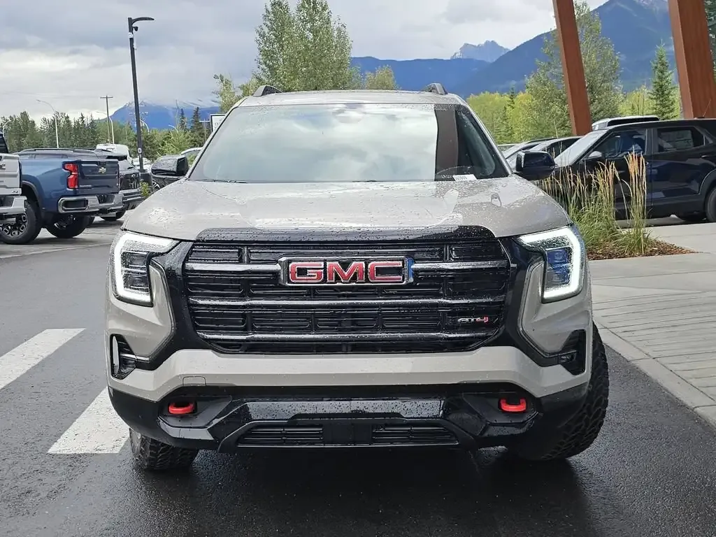 GMC Terrain 2027 photo 2
