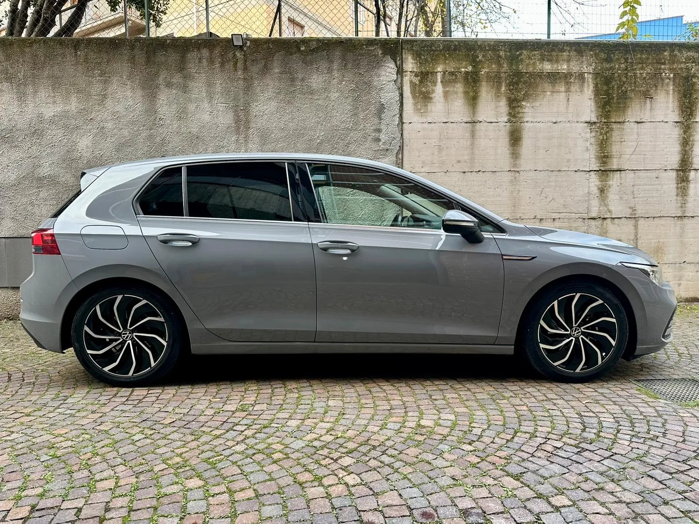 Volkswagen Golf 2022 photo 3