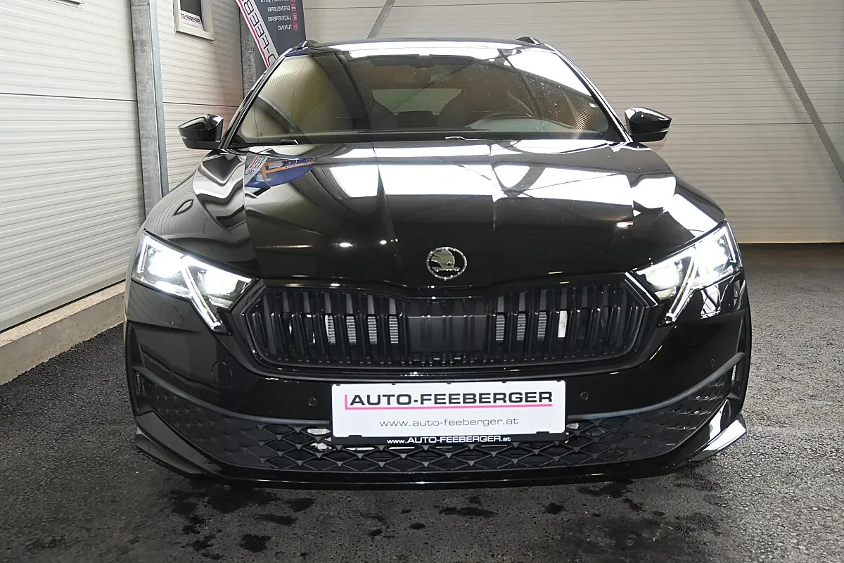 Skoda Octavia 2025 photo 3