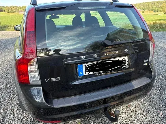 Volvo V50 2010 photo 5