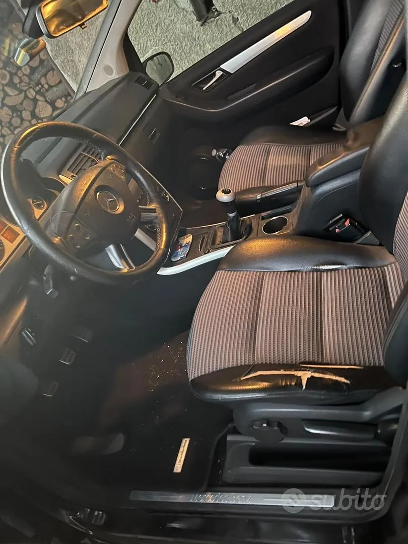 Mercedes-Benz Calsse B 2005 photo 4