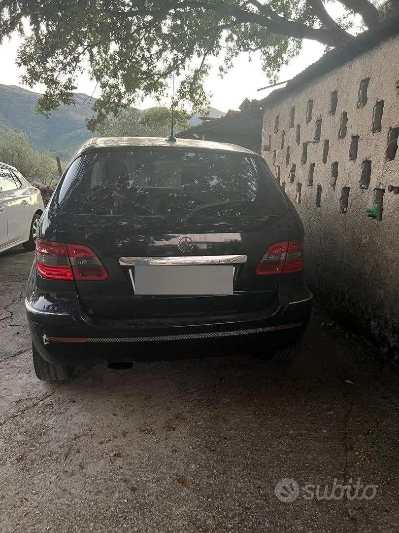 Mercedes-Benz Calsse B 2005 photo 2
