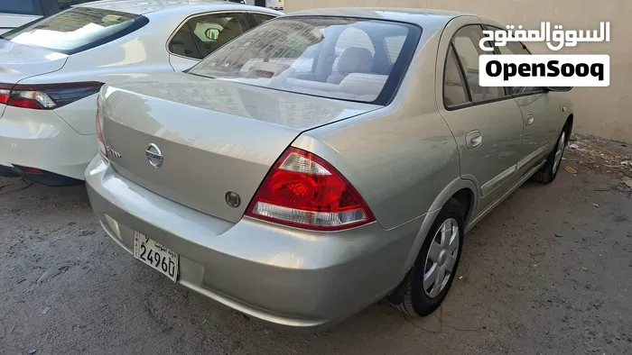Nissan Sunny 2009 photo 2