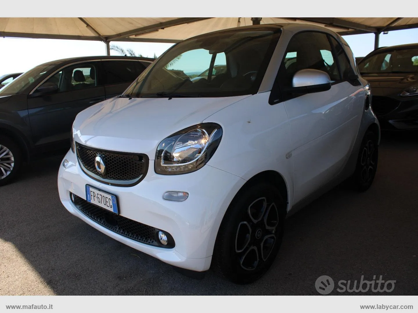 Smart Fortwo 2018 photo 2
