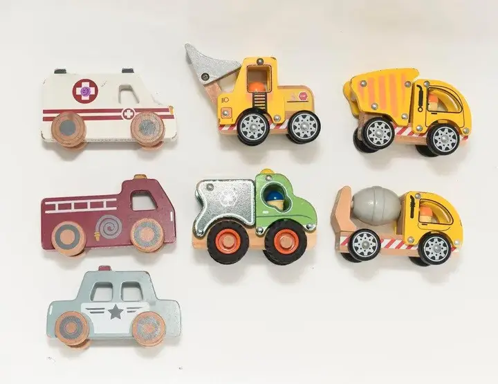 Little Dutch Holzspielzeug Fahrzeugset – 7 Autos