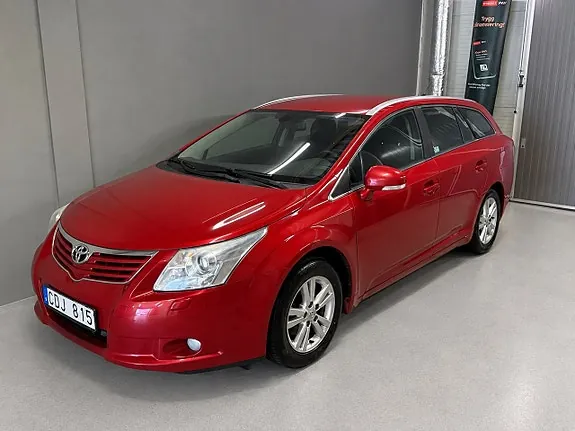 Toyota Avensis 2011 photo 5