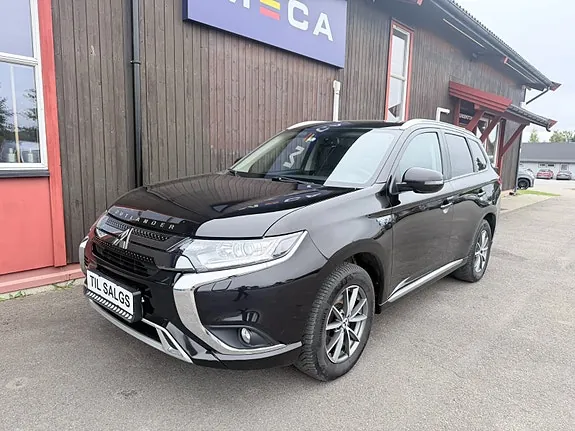 Mitsubishi Outlander 2019 photo 2