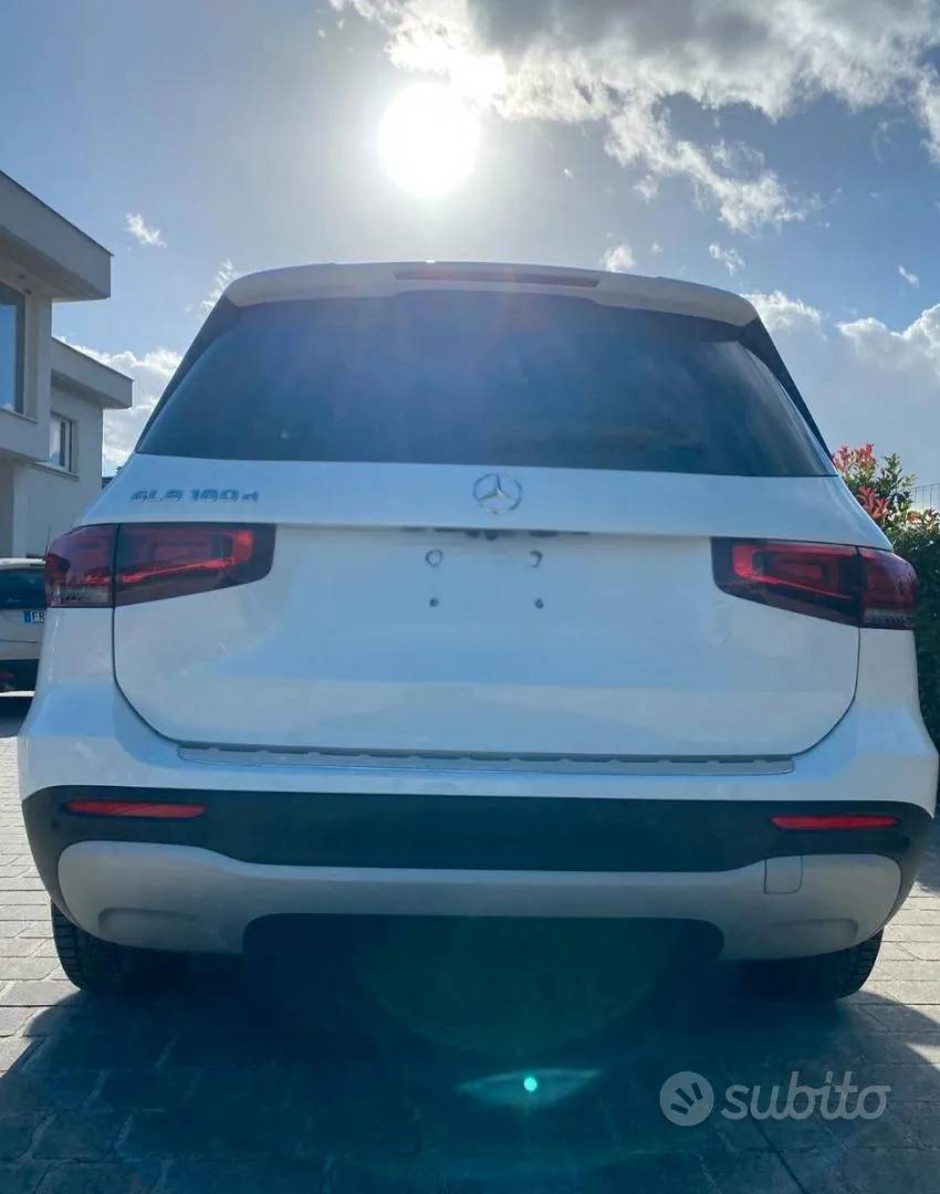 Mercedes-Benz Glb 2023 photo 2
