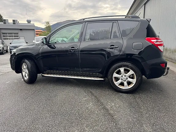 Toyota Rav4 2010 photo 4