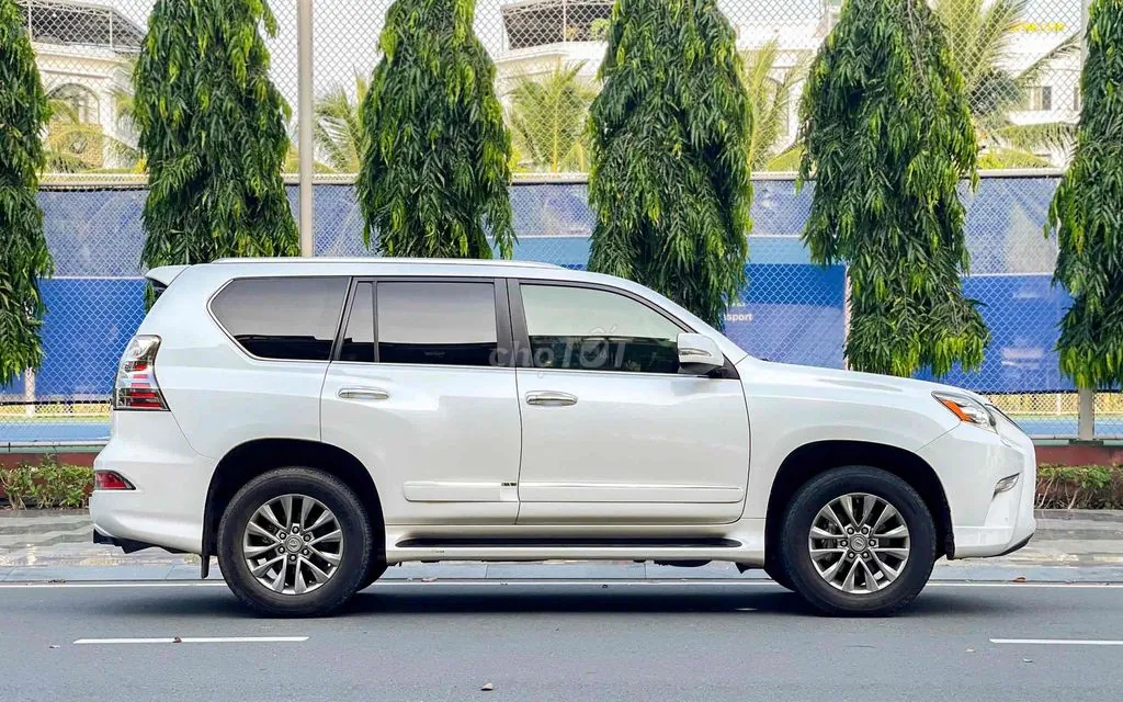 Lexus Gx 2015 photo 3