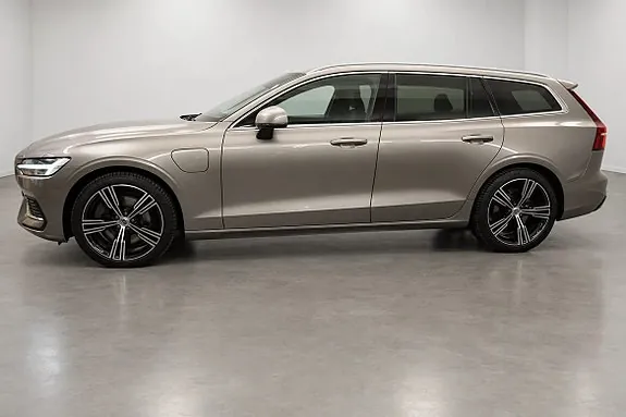 Volvo V60 2020 photo 2