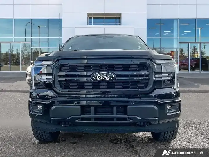 Ford F-150 2026 photo 2