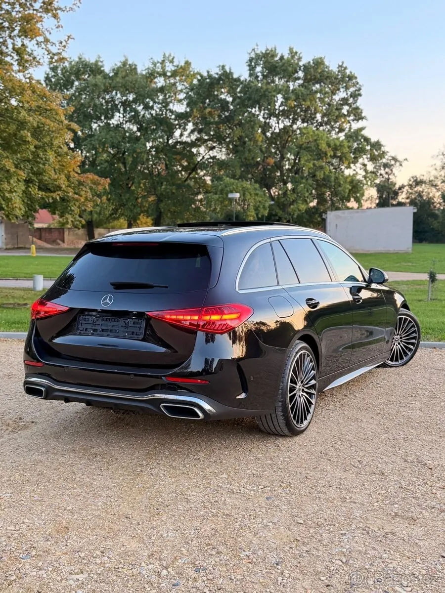 Mercedes-Benz C 220 D 2023 photo 3