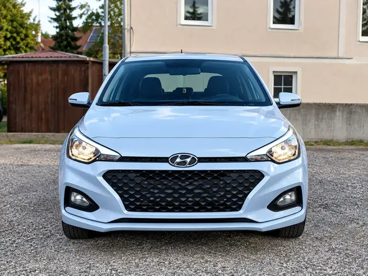 Hyundai I20
