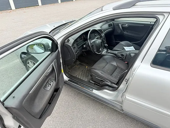 Volvo V70 2006 photo 5
