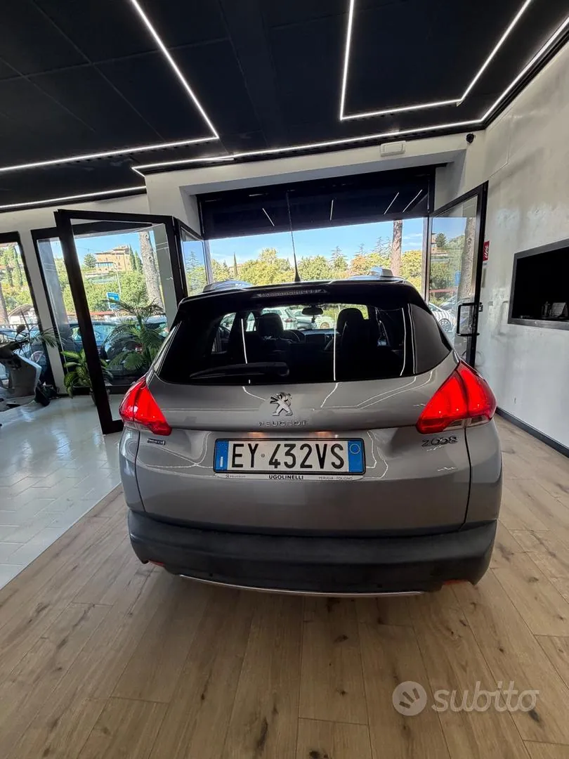 Peugeot 2008 2015 photo 2