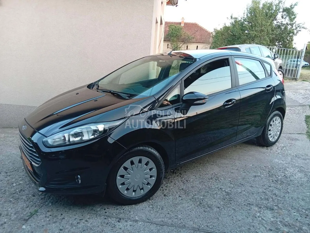 Ford Fiesta 2013 photo 4