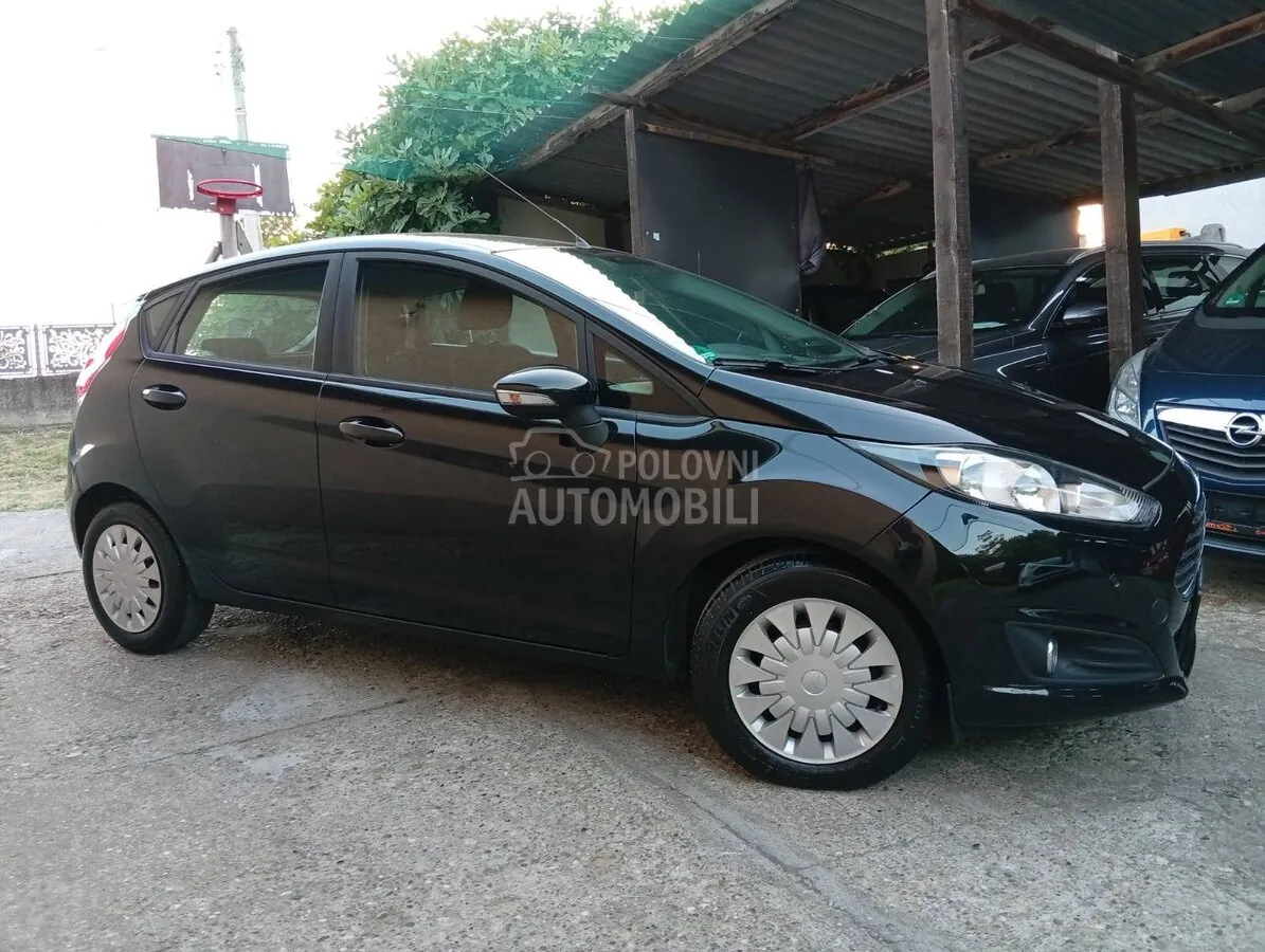 Ford Fiesta 2013 photo 5