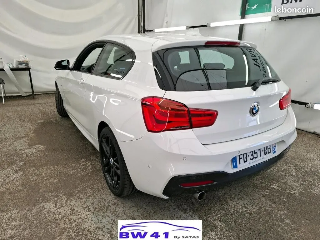 BMW 1 Series 2019 photo 2