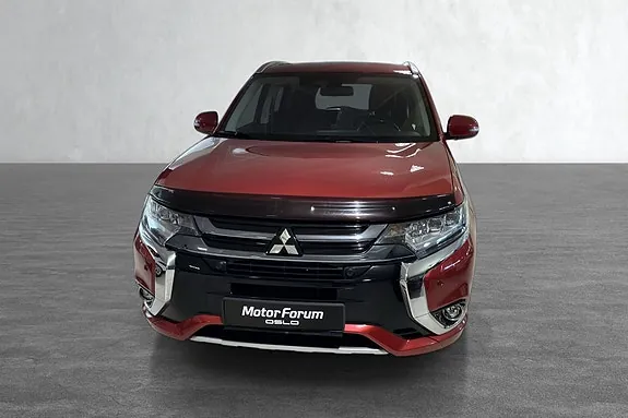 Mitsubishi Outlander 2017 photo 2