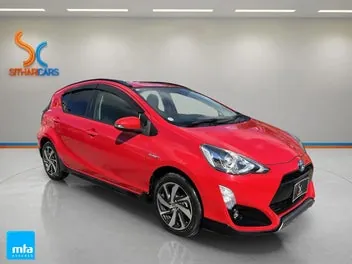 Toyota Aqua 2016 photo 2