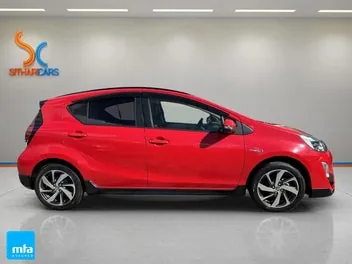 Toyota Aqua 2016 photo 5
