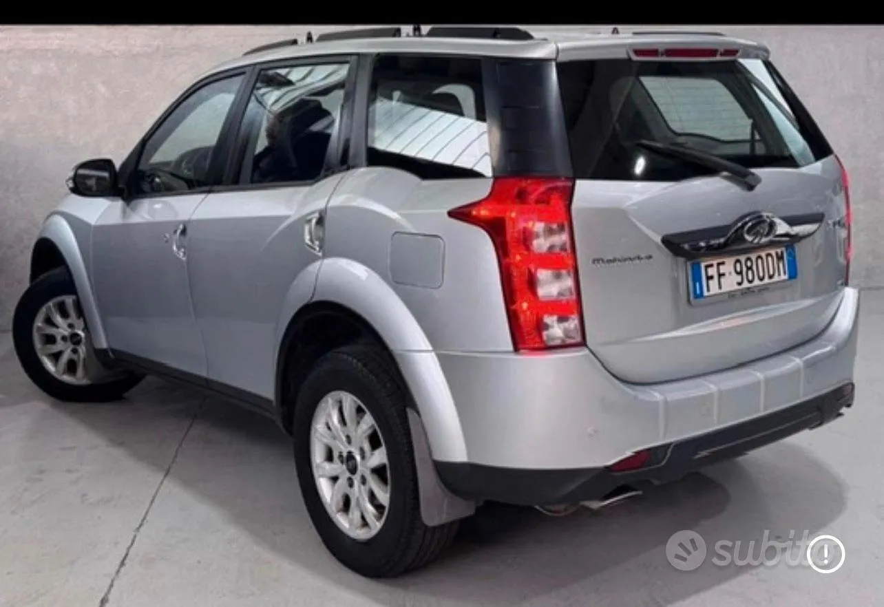 Mahindra Xuv500 2016 photo 3