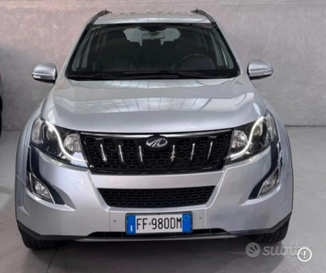 Mahindra Xuv500 2016 photo 2