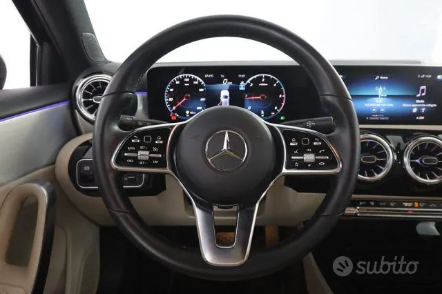 Mercedes-Benz A 180 2022 photo 5