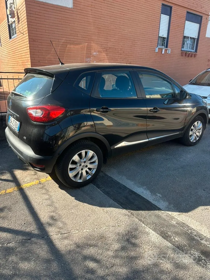 Renault Captur 2014 photo 2
