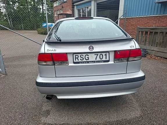 Saab 9-3 2000 photo 5