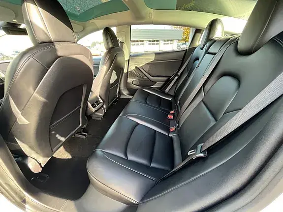 Tesla Model 3 2021 photo 5