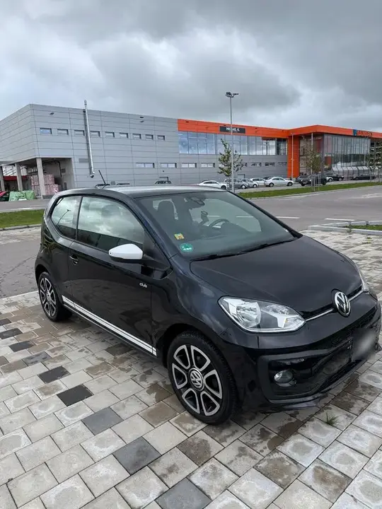 Volkswagen Up
