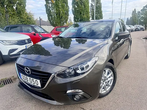 Mazda 3 2016 photo 2