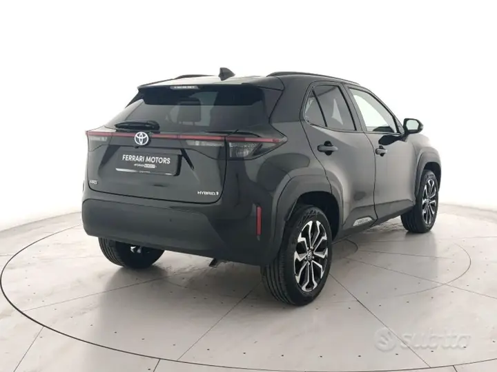 Toyota Yaris Cross 2023 photo 3