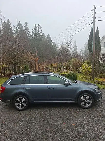 Skoda Octavia Scout 2016 photo 2
