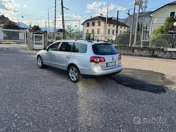 Volkswagen Passat 2006 photo 4