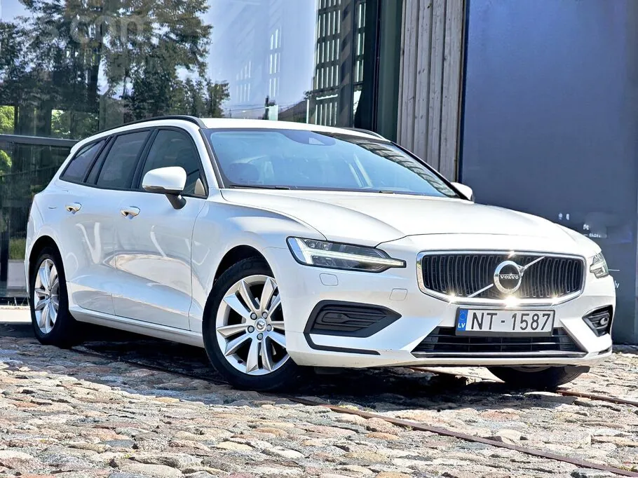Volvo V60 2020 photo 2