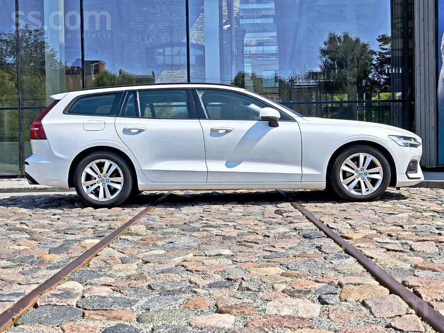 Volvo V60 2020 photo 5